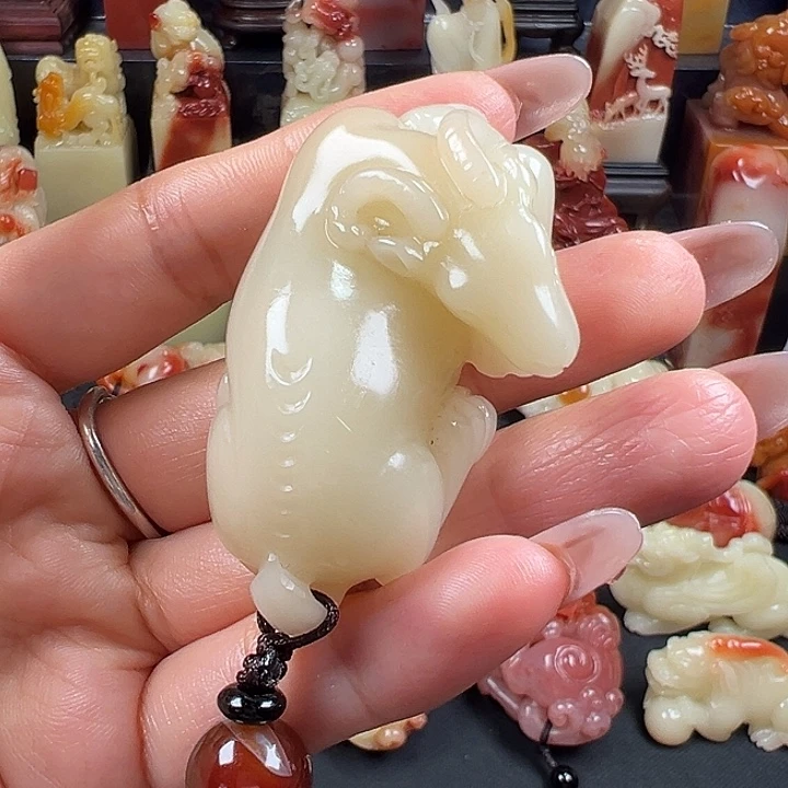 寿山石老性芙蓉石
