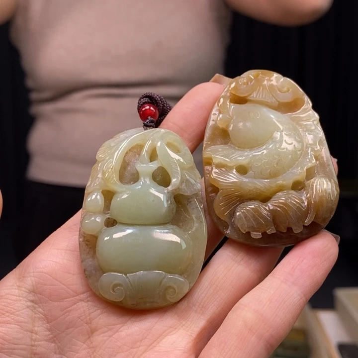 岫岩河磨玉（透闪石质玉）颈饰未镶嵌