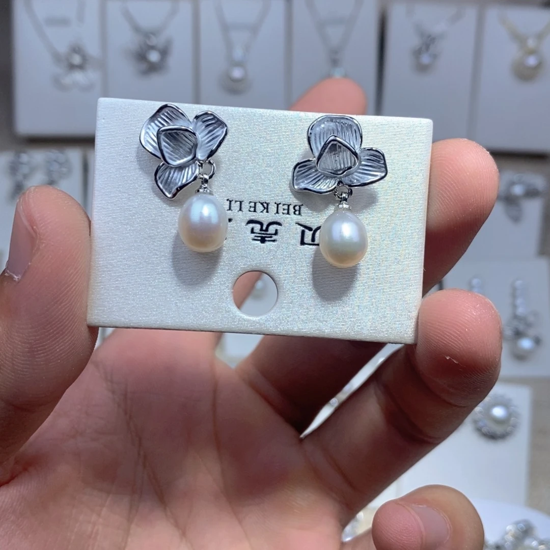 未镶嵌耳饰淡水珍珠