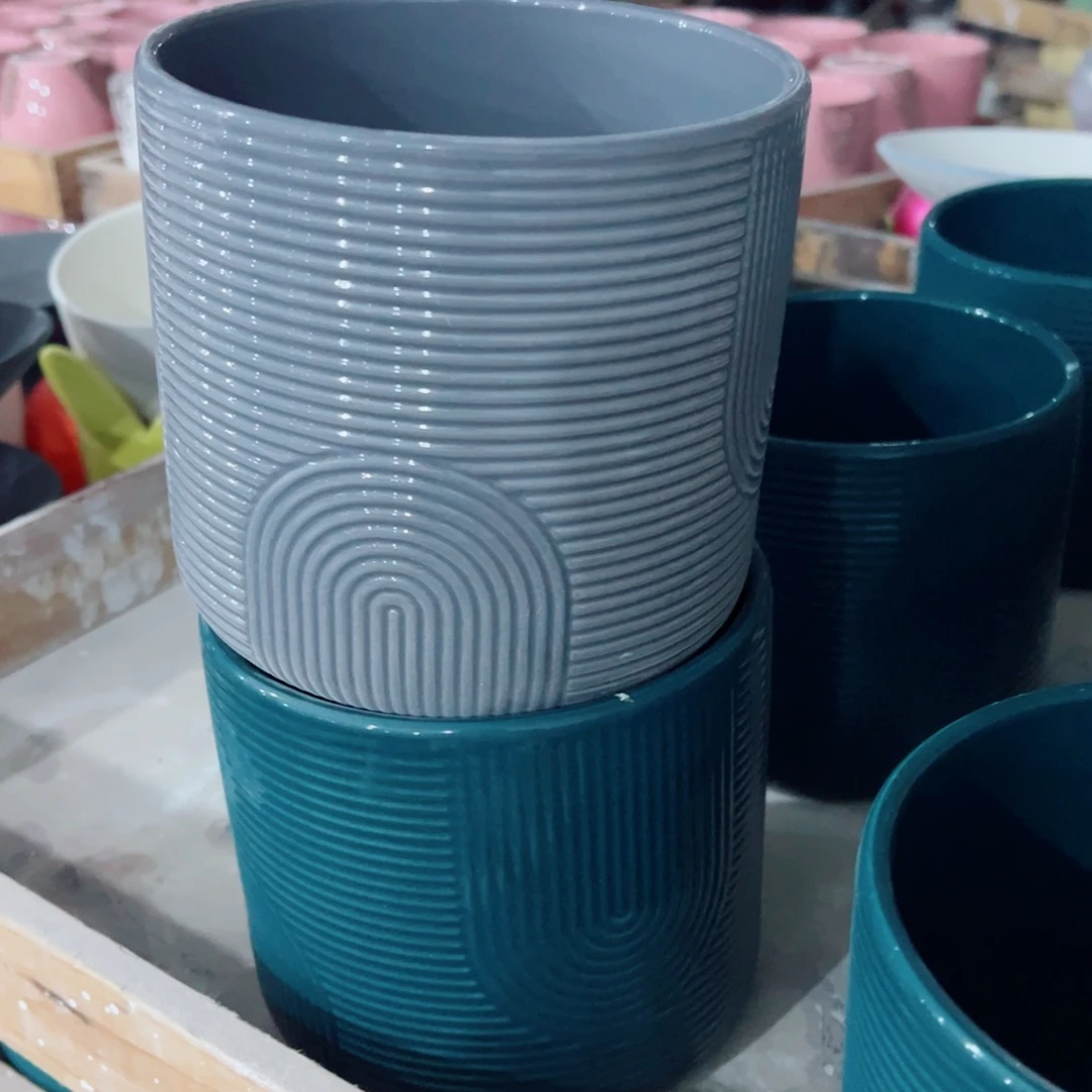 有孔，陶瓷花盆满10米包邮发货