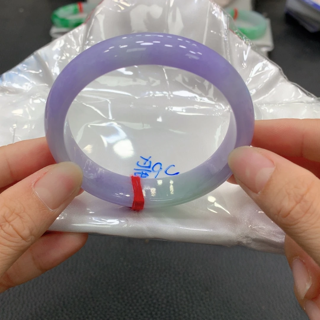 ****°翡翠未镶嵌手镯贵妃