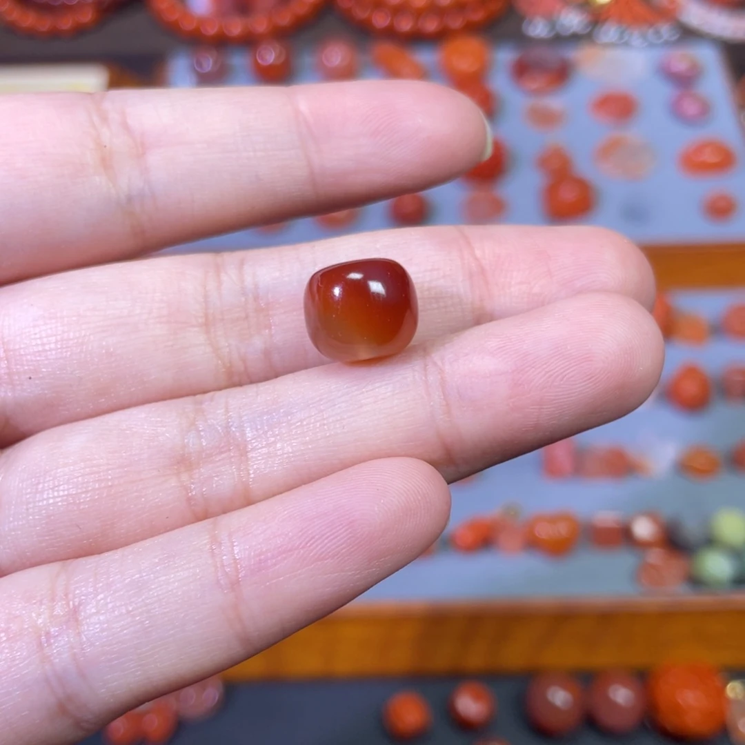 南红玛瑙未镶嵌火焰纹飘花老型卡9.6×11.2