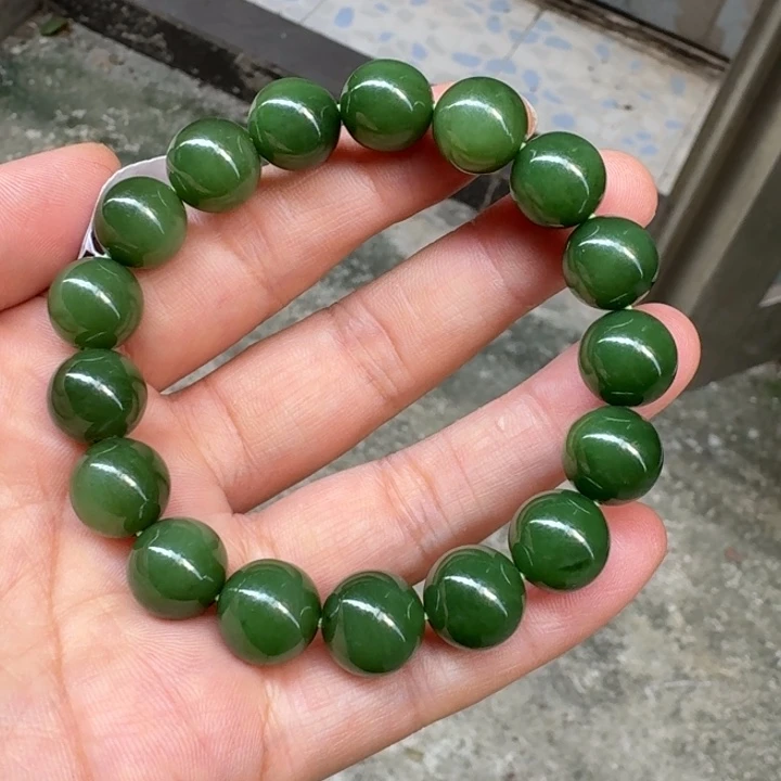 和田玉未镶嵌颈饰菠菜绿12