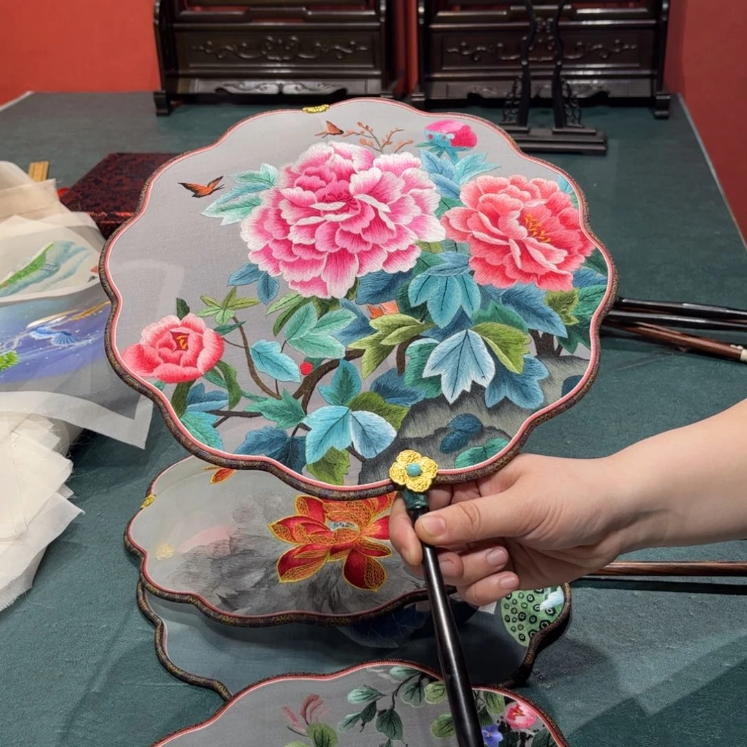 刺绣轻*@纯手工打造的一款集合