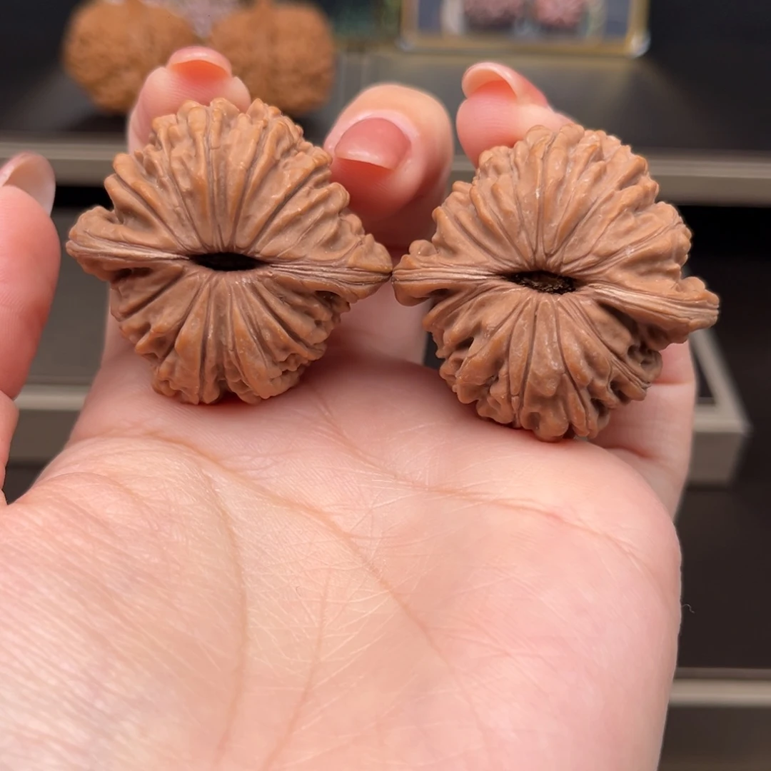 桃核把件平谷一代四座楼