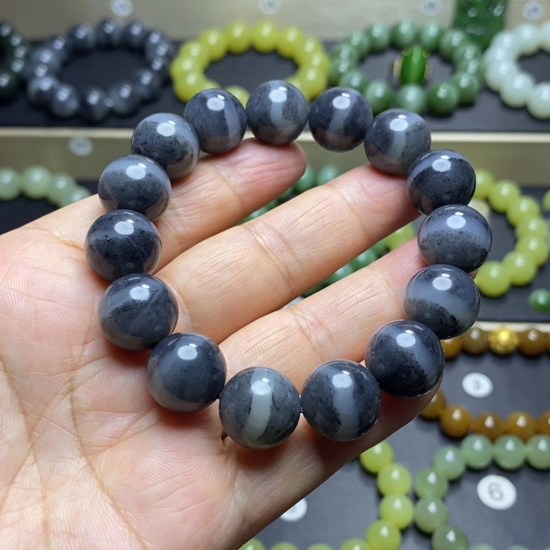 和田玉未镶嵌手串