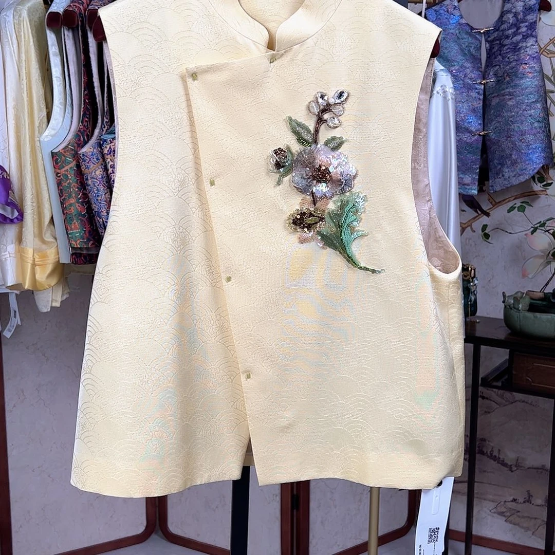 桑蚕丝正绢法绣马甲