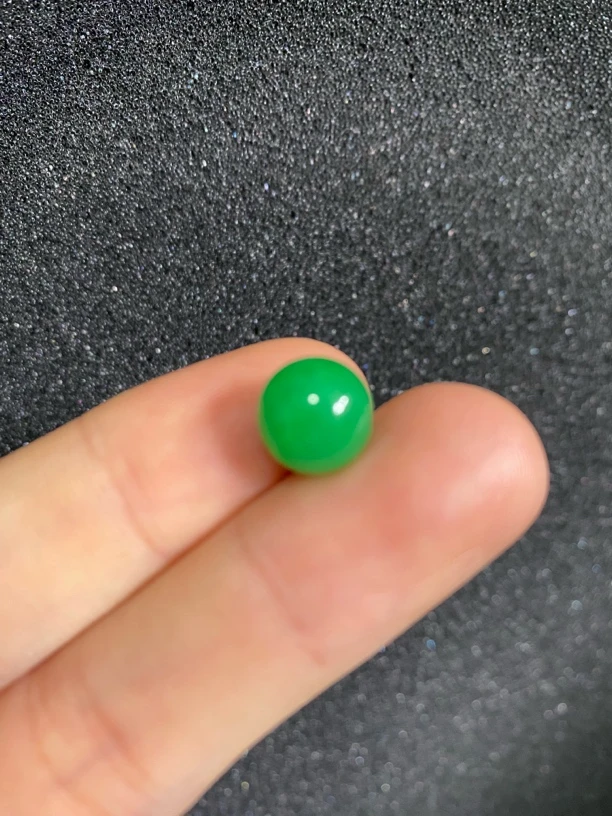 多样性发货缅甸翡翠满绿卡9+mm散珠一颗