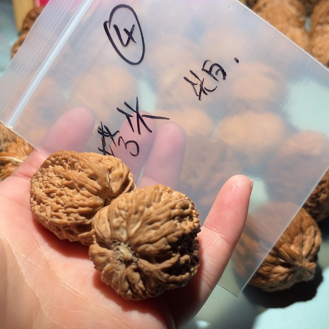 贝***翘吊坠文玩核桃哈哈4