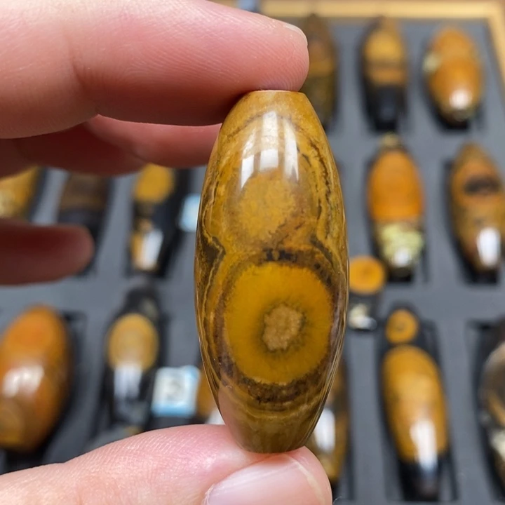 未镶嵌颈饰玛瑙/玉髓