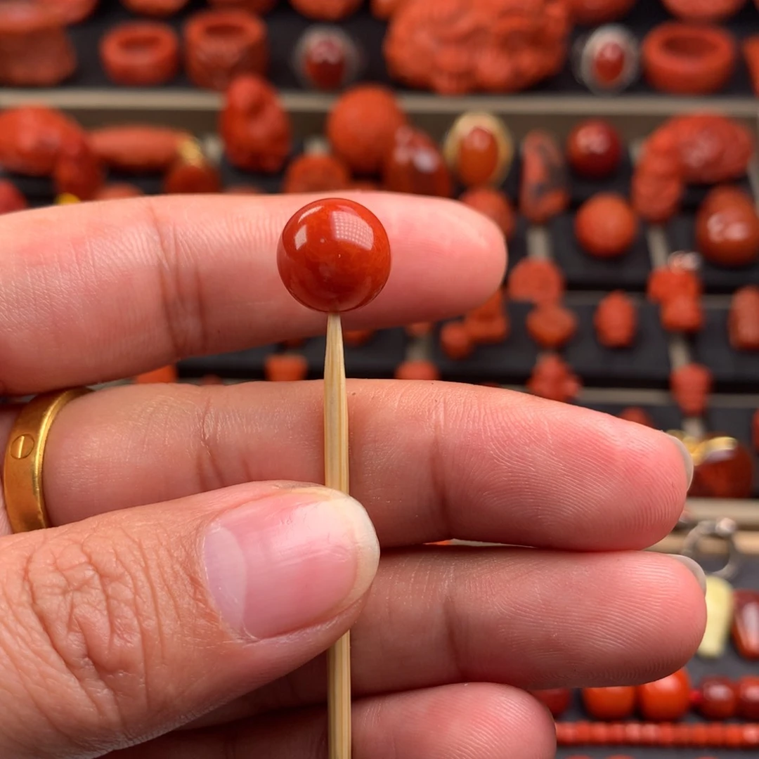 南红玛瑙圆珠12+未镶嵌林***处