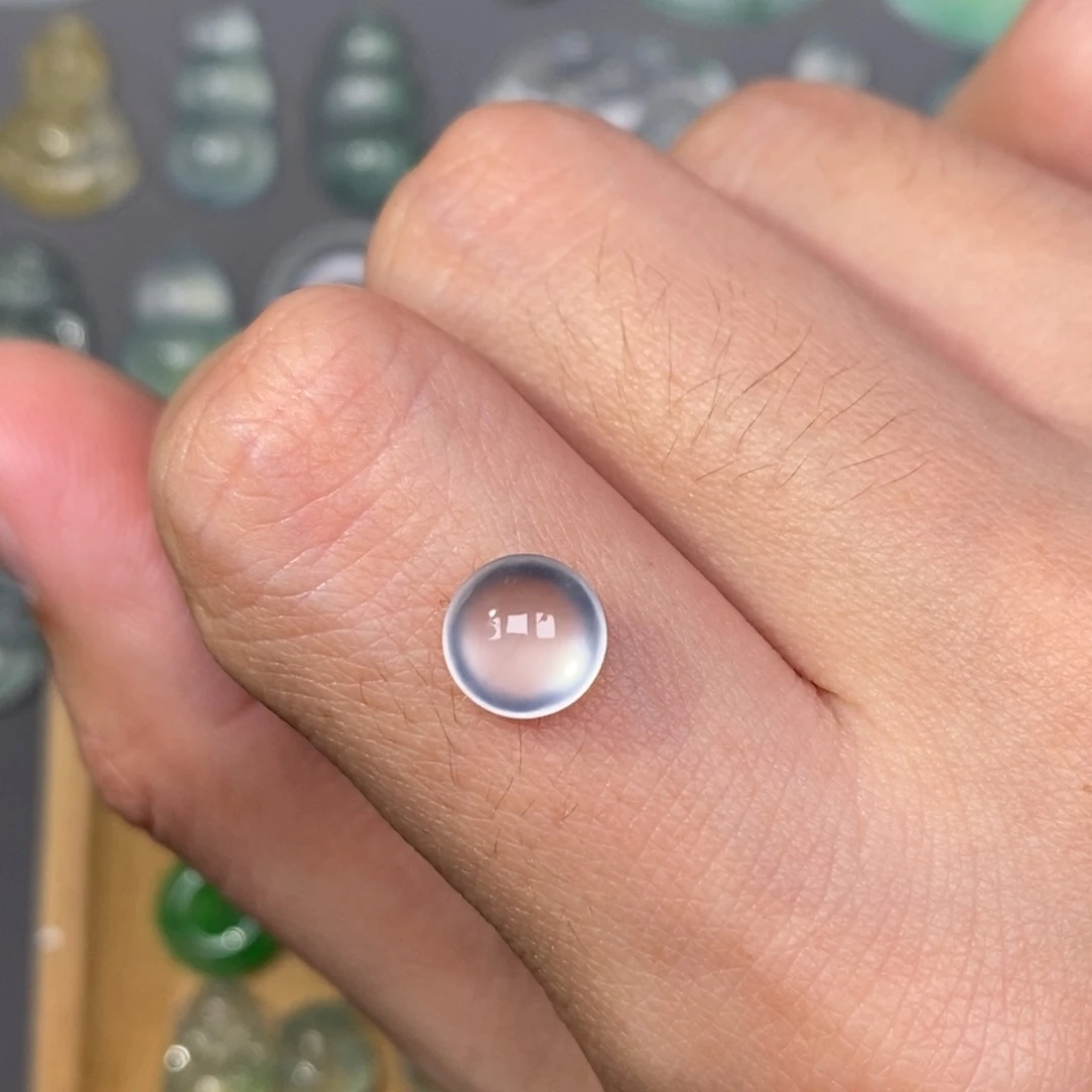 翡翠未镶嵌颈饰蛋面