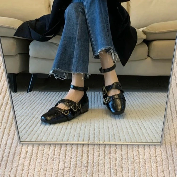 复古内增高浅口玛丽珍鞋女2025新款设计感交叉皮带扣百搭通勤单鞋