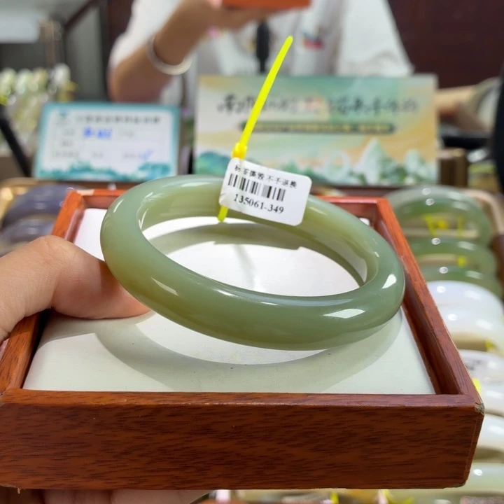 未镶嵌手镯和田玉且末59 60 链接44