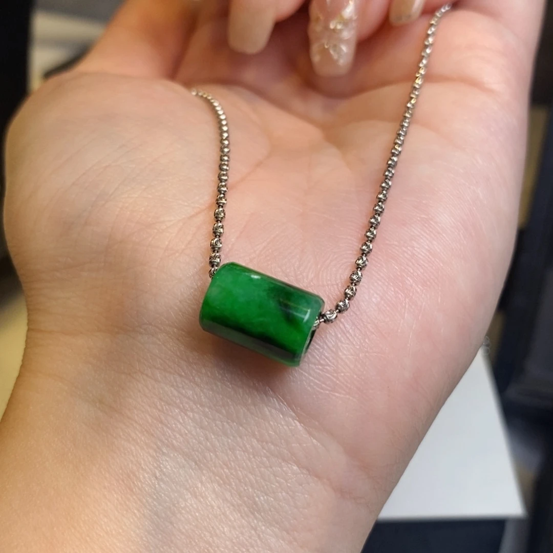 翡翠吊坠(不含链)未镶嵌路路通