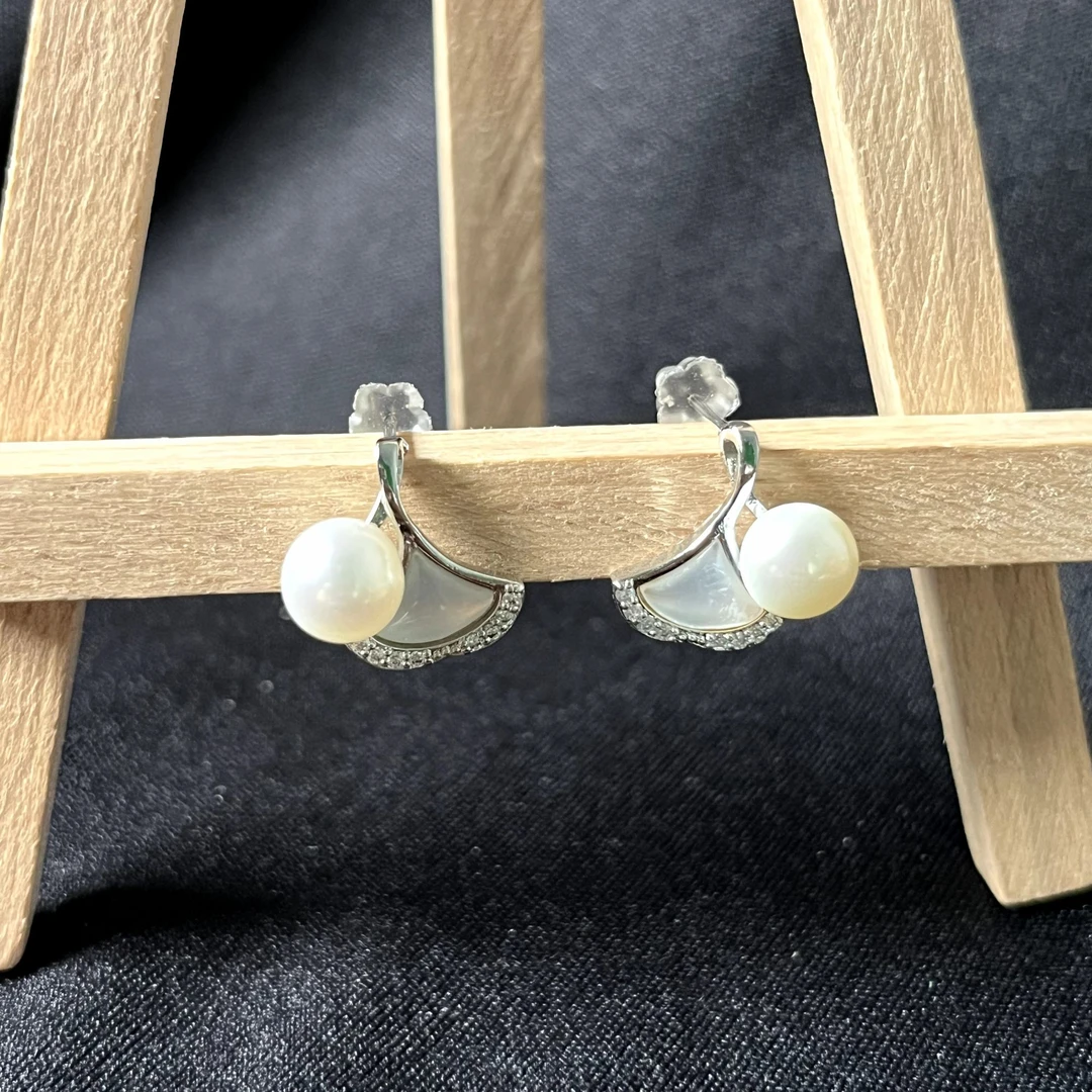 银杏叶耳钉轻奢时尚百搭小众精致耳饰