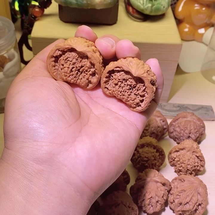 核桃手串/手链P****霞全品核桃蛇头聚宝盆