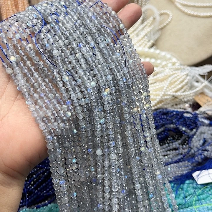 玛瑙/玉髓未镶嵌珠宝半成品一条4mm左右灰月光刻面