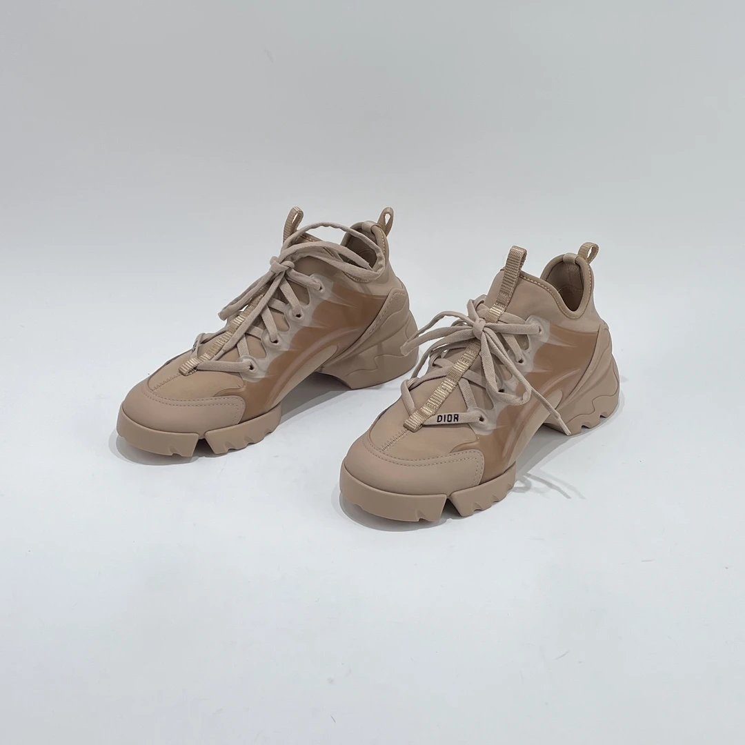 99新 DIOR/迪奥  37码 裸色老爹鞋/ML80812