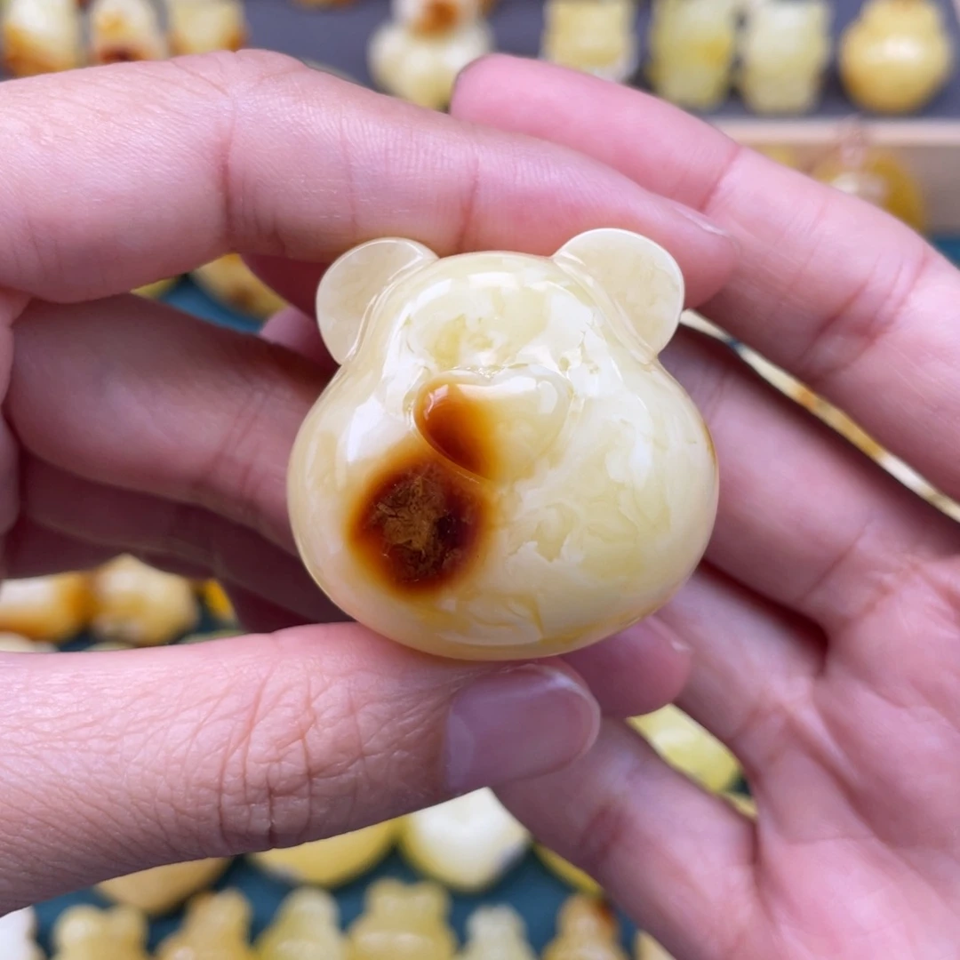 裸石琥珀未镶嵌蜜蜡