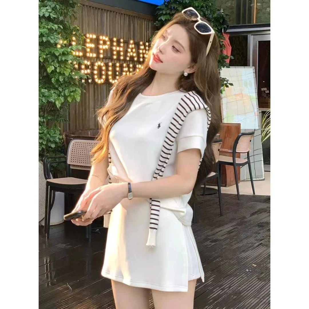 韩系时尚短袖短裙裤套装女夏季新款小个子小马刺绣圆领披肩三件套