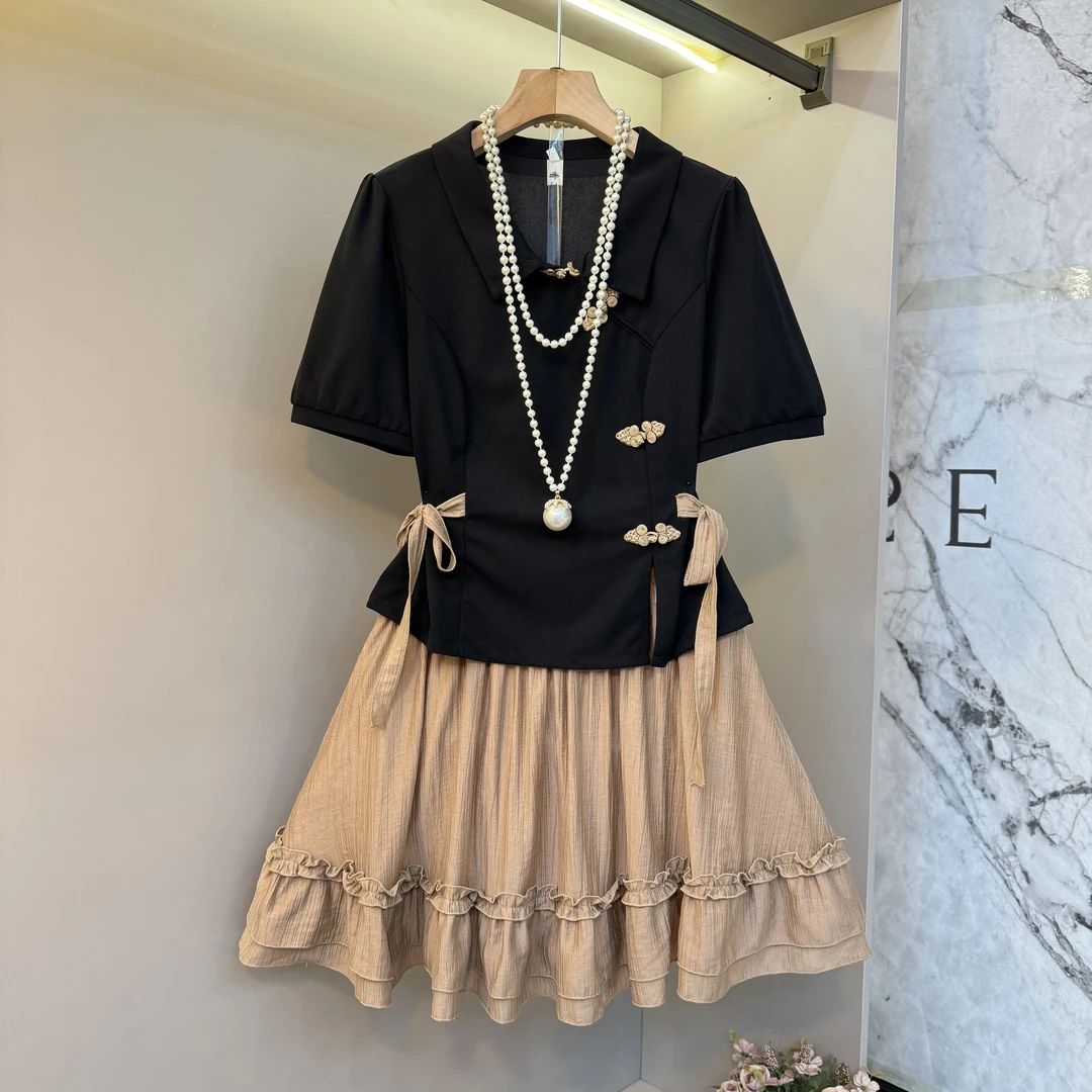 2025新中式国风盘扣两侧蝴蝶结装饰上衣+减龄甜美飞边裙套装2512