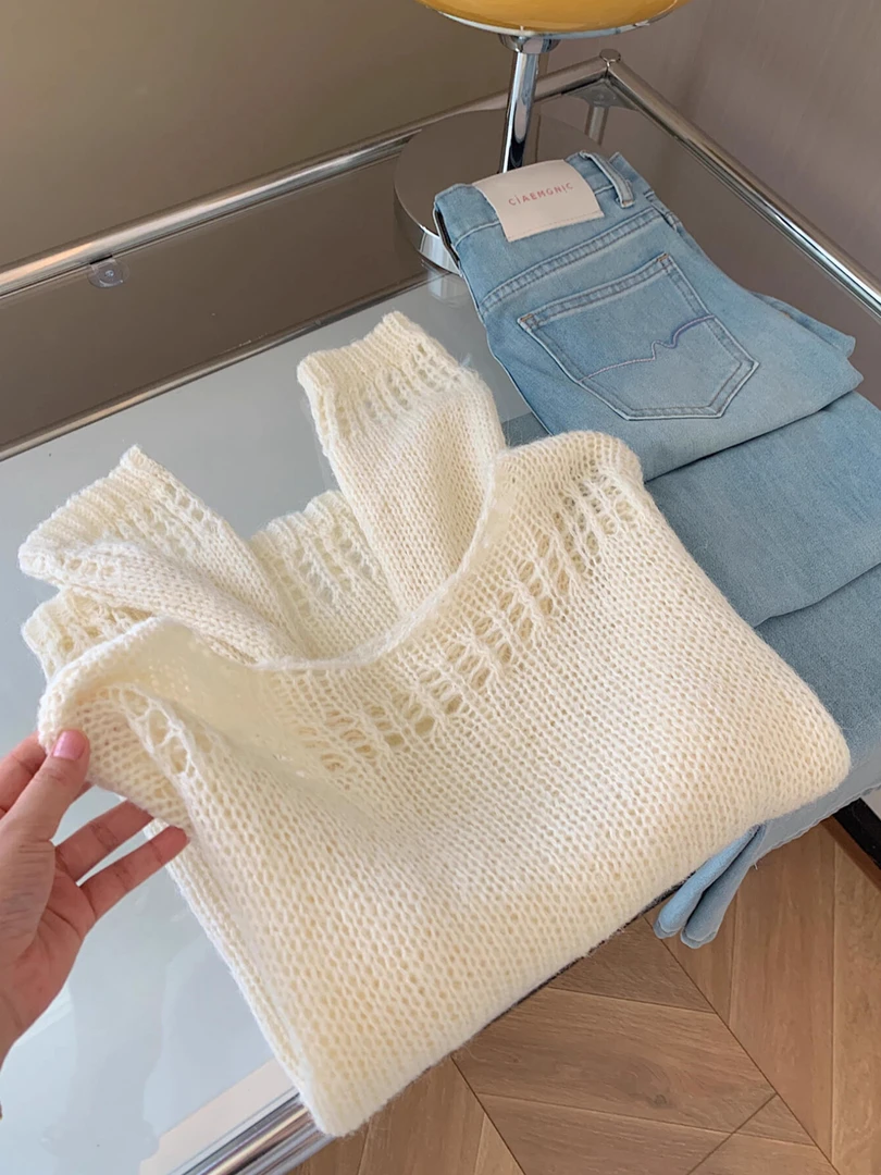 【现货】2025秋冬季新款米白色毛衣韩系温柔风针织衫设计感镂空毛衫