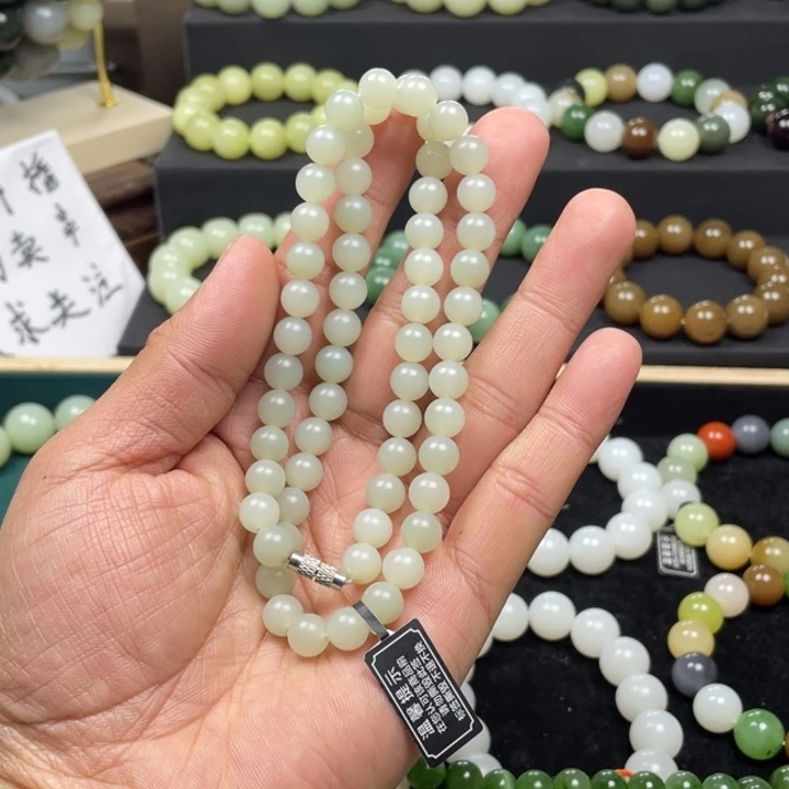 和田玉手串未镶嵌
