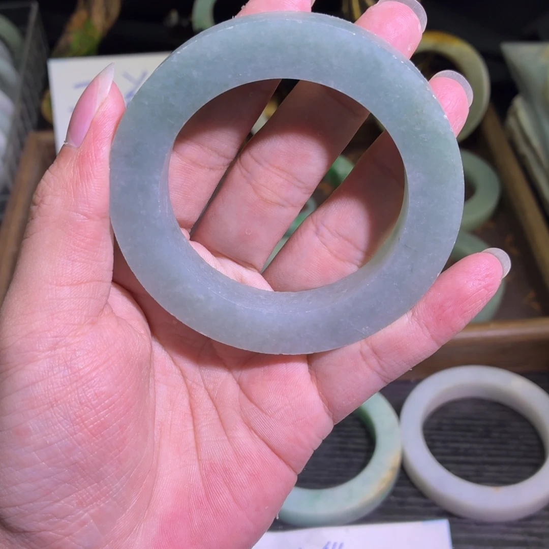 定制翡翠未镶嵌缅甸翡翠A货手镯毛胚定制