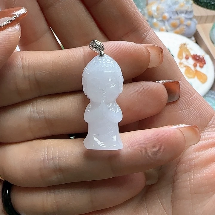 翡翠颈饰未镶嵌自**在宝宝佛