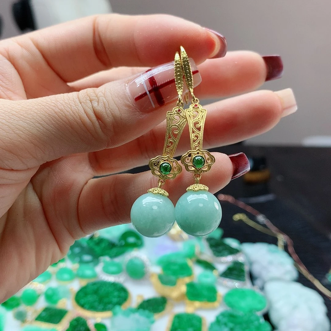 【闪购商品】翡翠耳饰未镶嵌，