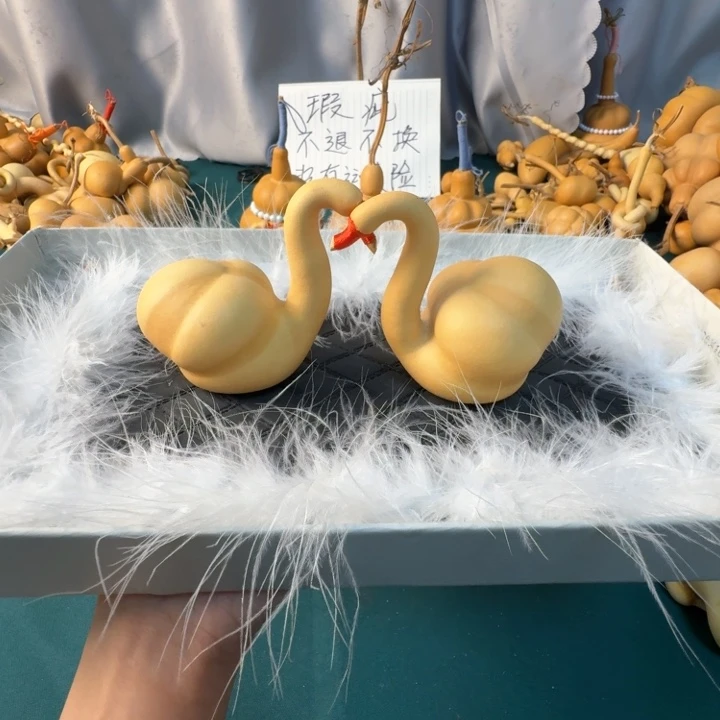 蚂***齐大叶紫檀（黑酸枝木类）