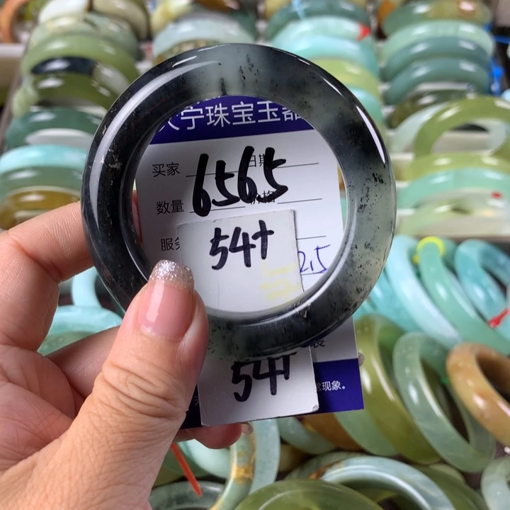 蛇纹石玉未镶嵌手镯6565