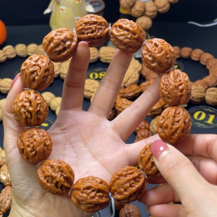 手串文玩核桃粗筋八棱