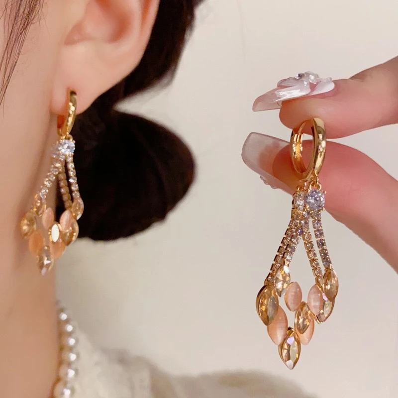 铜合金合成锆石耳饰 小众轻奢微镶锆石喵石双层菱形吊坠耳环207