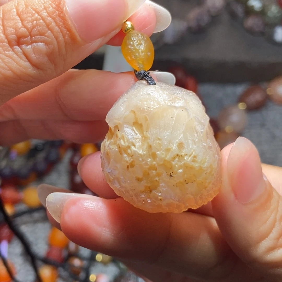 玛瑙/玉髓未镶嵌珠宝半成品
