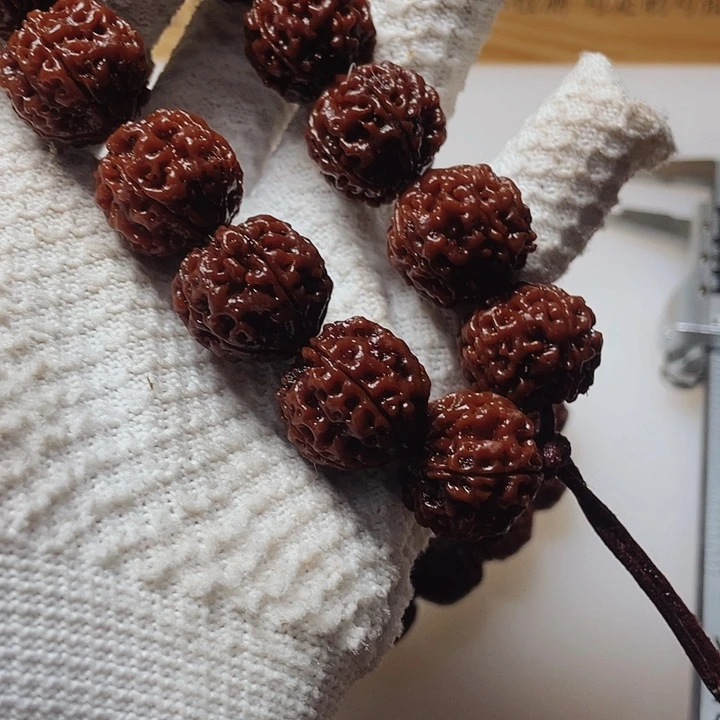 金刚菩提吊坠21尺寸