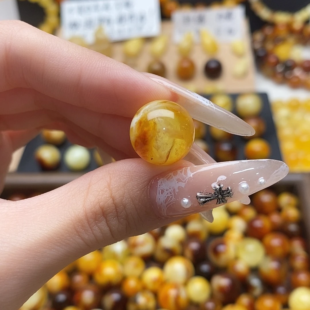 黄***安虫珀未镶嵌裸石蜜蜡