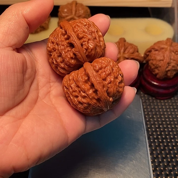 煎***子文玩核桃吊坠核桃