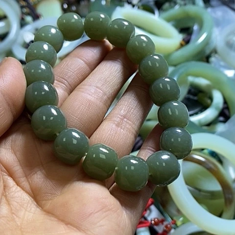 和田玉手链未镶嵌一个