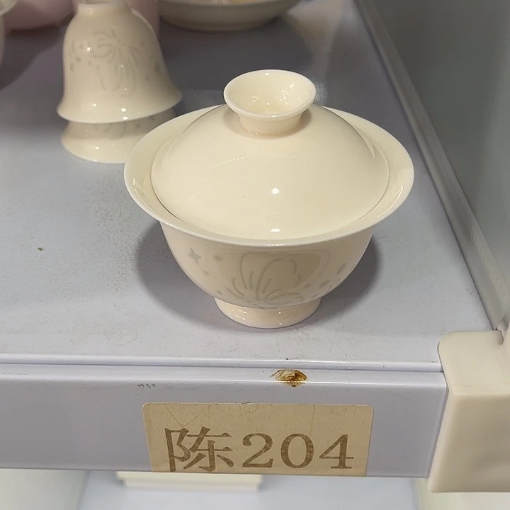 福利待遇多多哦哦哦哦