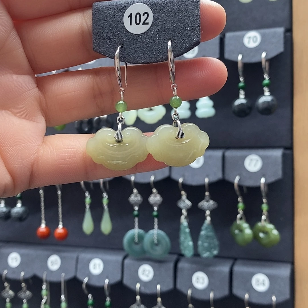 和田玉银S925镶嵌耳饰