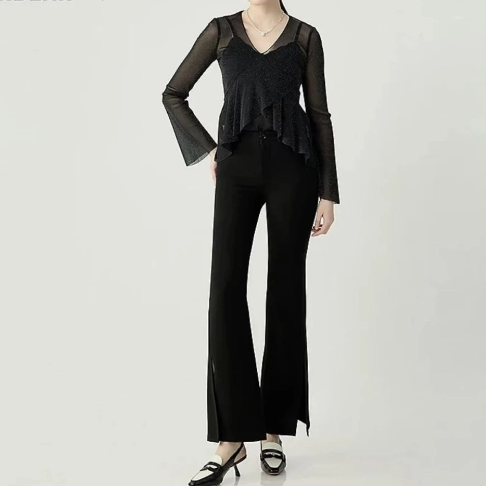 GIRDEAR/哥弟百搭V领带葱丝网面料网纱长袖打底修身气质T恤130007