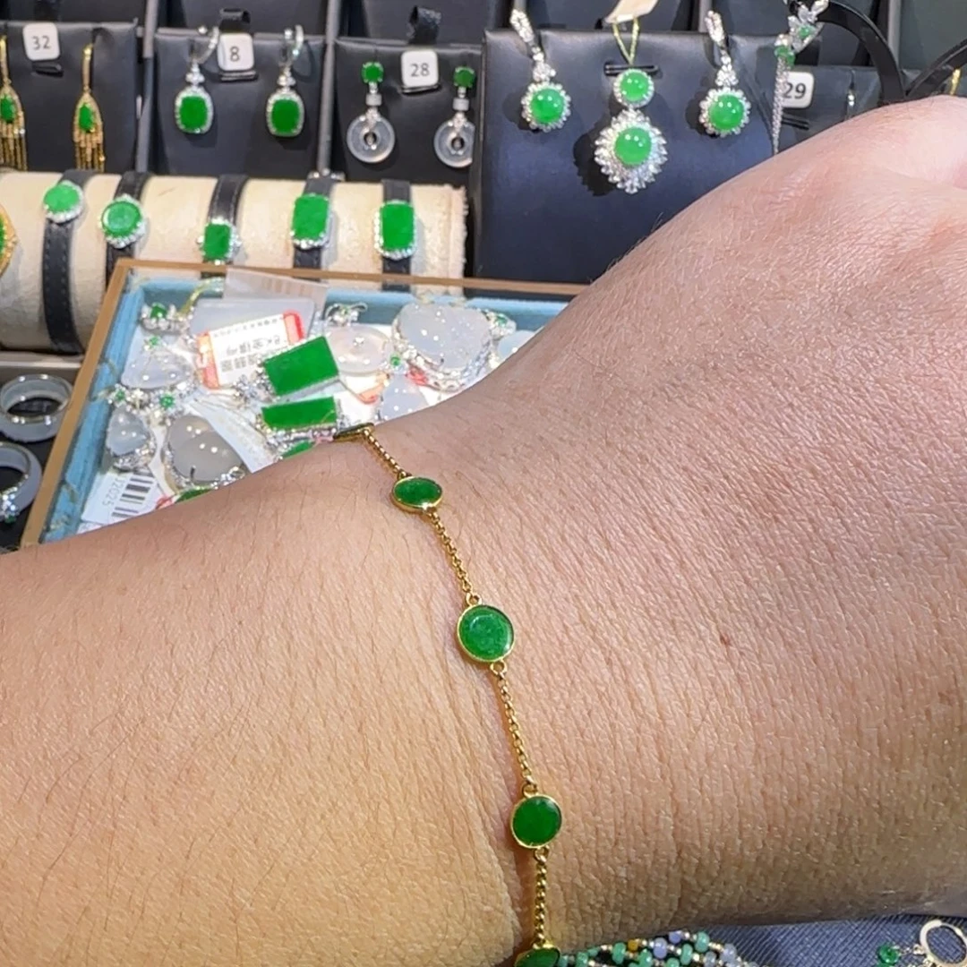 翡翠18K金镶嵌颈饰手链