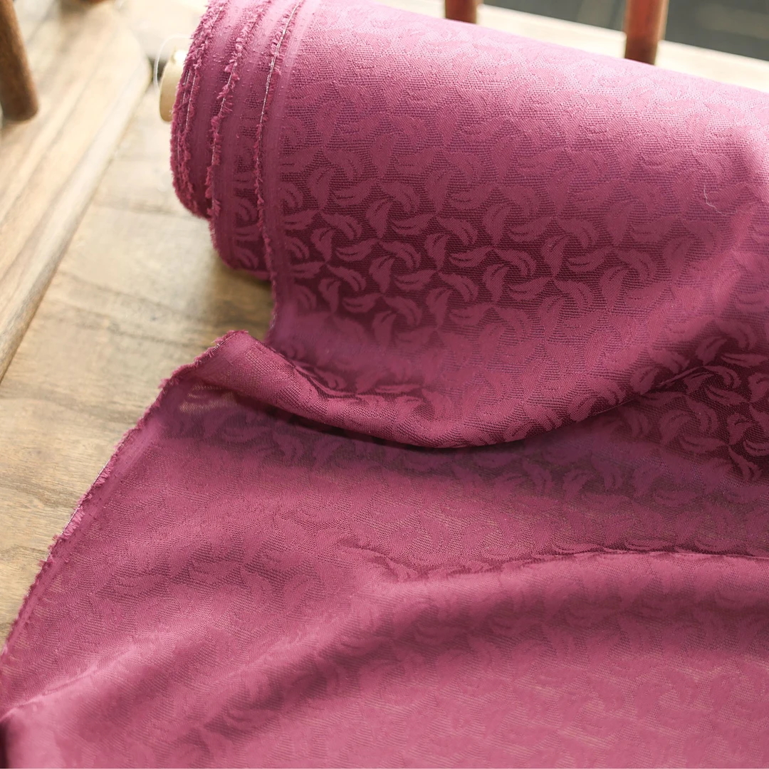 L11403紫红色三叶草四经花罗门幅114