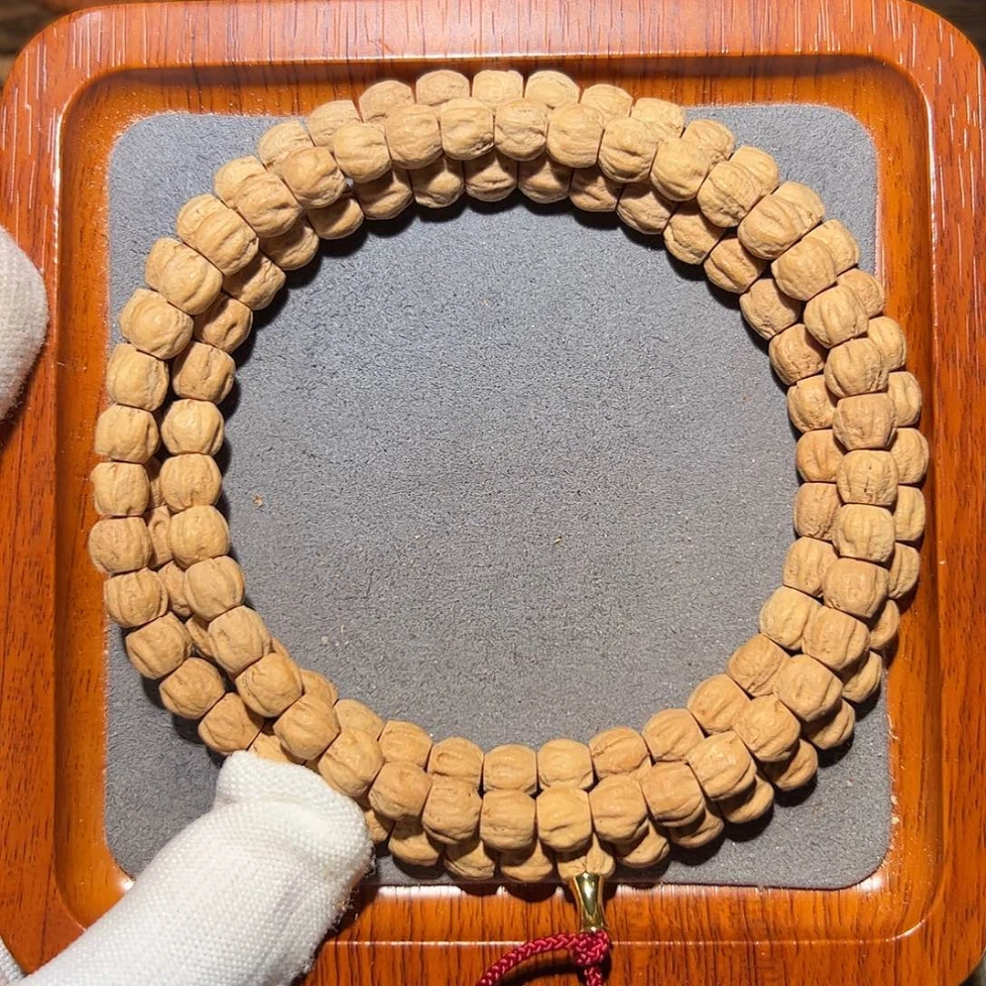 吊坠柏香籽/百香籽果冻皮直切顺8+