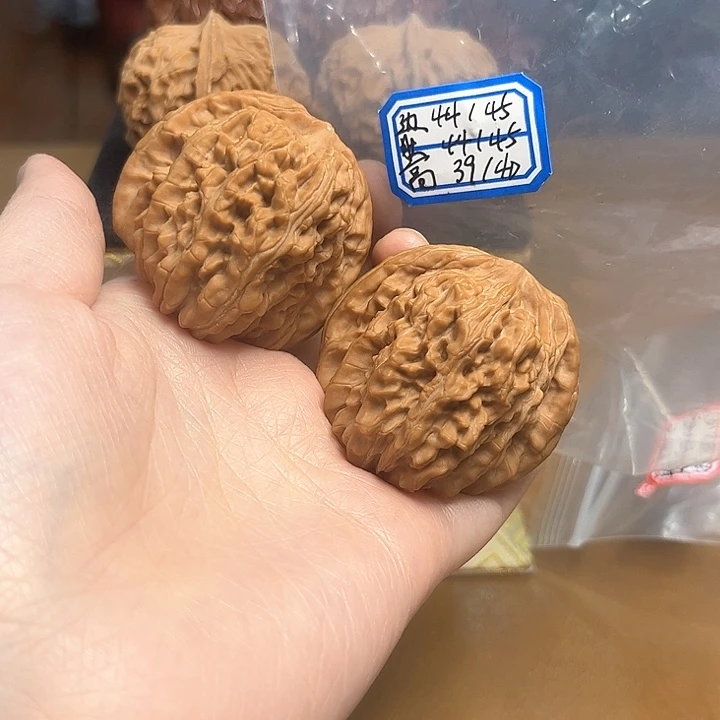 把件文玩核桃四座楼