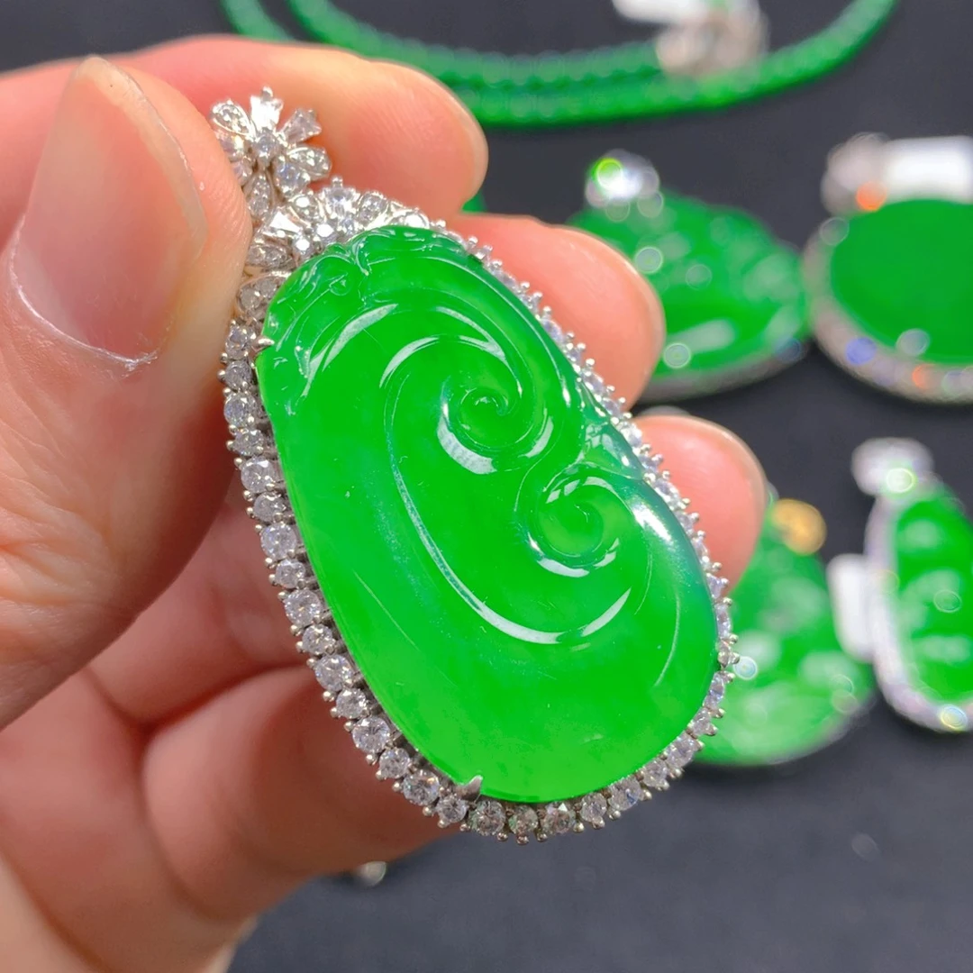 翡翠颈饰银S925镶嵌111111111111