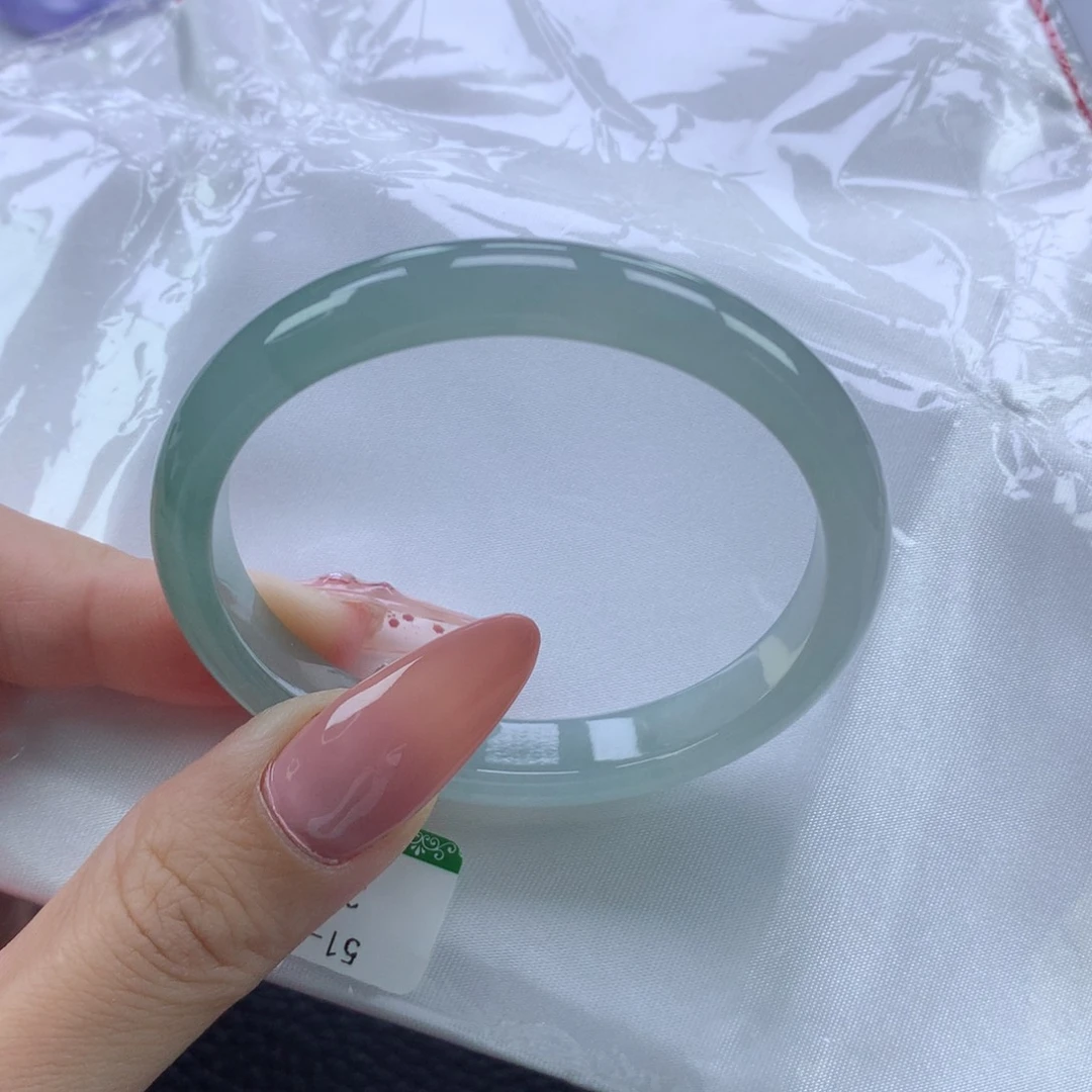 翡翠手镯未镶嵌缅甸天然翡翠A货51.7贵妃