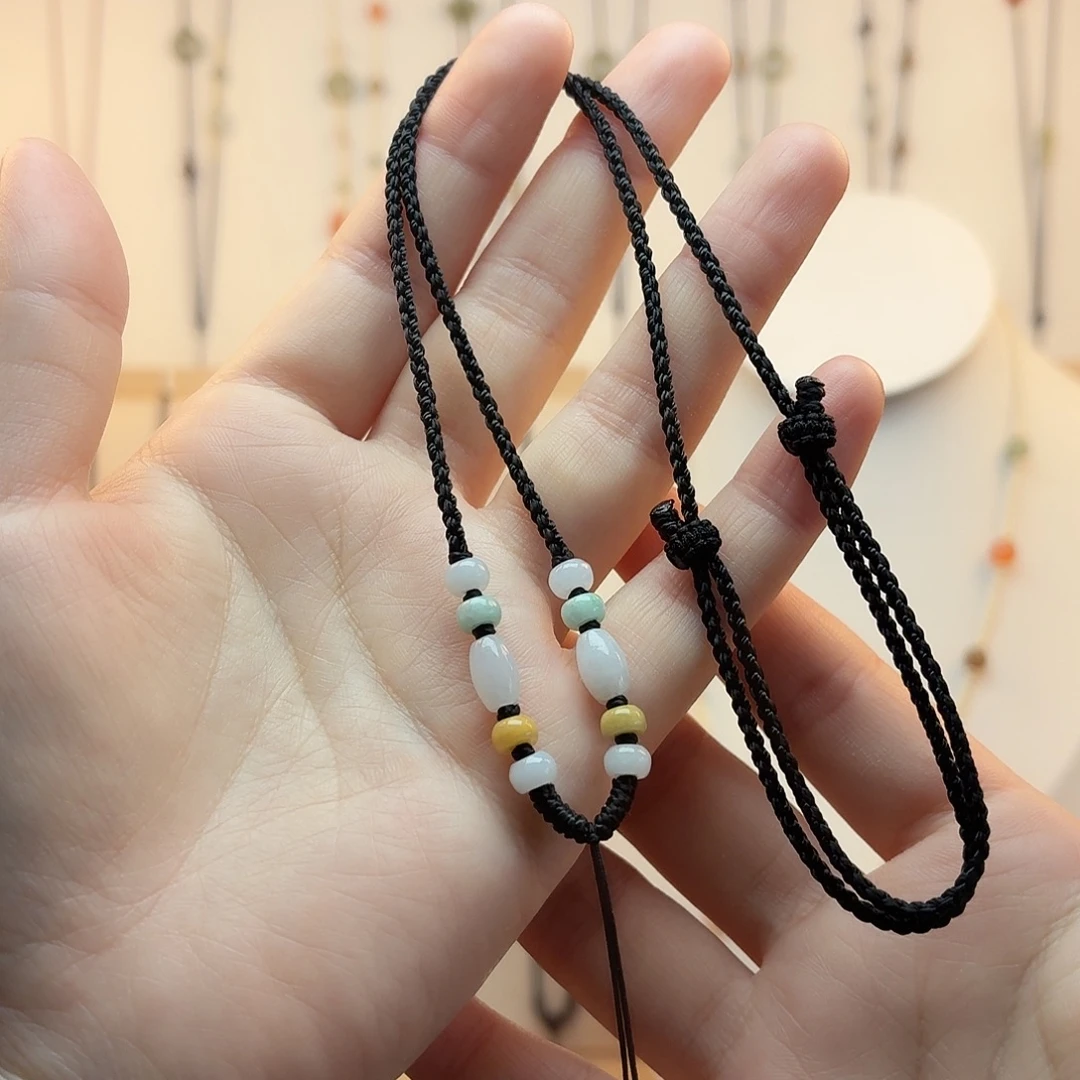 翡翠款黑色桶珠2毫米